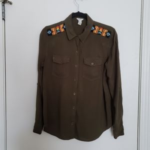 [Pick 2 Items for $6!] Forever 21 Long Sleeve Beaded Button Down Size L